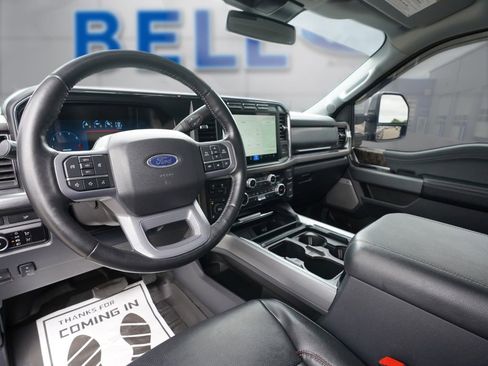 Used 2023 Ford F250 Lariat w/ Sport Appearance Package AWD/4WD image 11