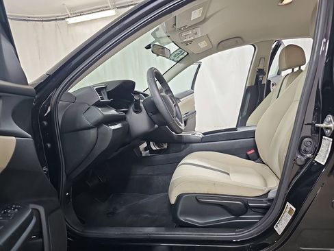 Used 2016 Honda Civic LX image 18