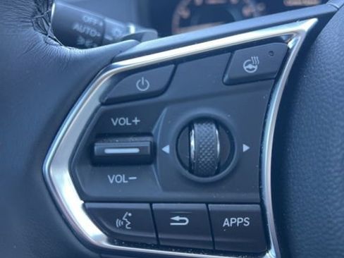 Used 2025 Acura RDX SH-AWD w/ Advance Package image 13