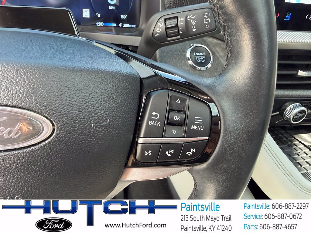 Used 2025 Ford Explorer Platinum w/ Ultimate Package AWD/4WD image 44