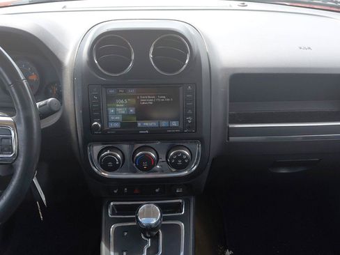 Used 2016 Jeep Patriot High Altitude AWD/4WD image 34
