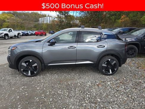 New 2026 Nissan Kicks SR w/ Cold Weather Package image 2