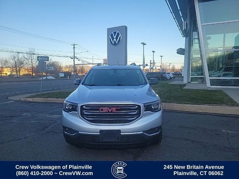 Used 2018 GMC Acadia SLE w/ Driver Alert Package I image 2