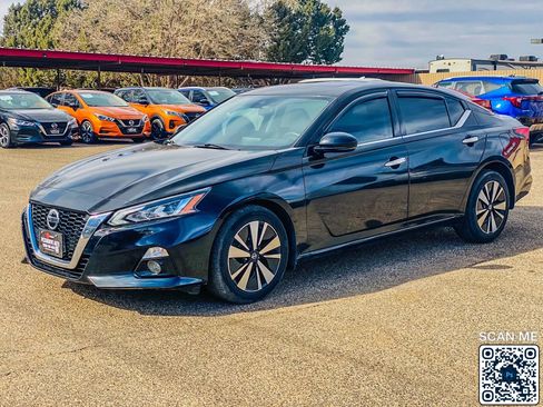 Used 2021 Nissan Altima 2.5 SL image 4