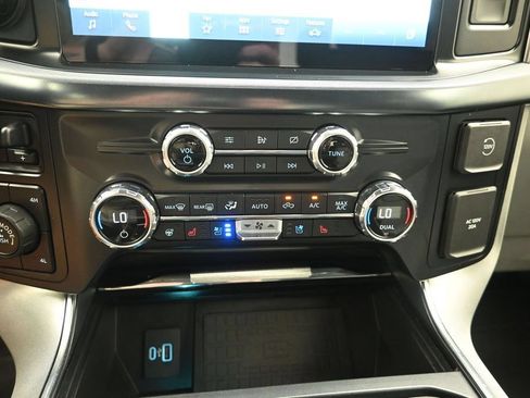 Used 2021 Ford F150 Limited AWD/4WD image 12