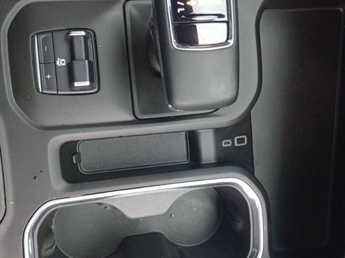 Used 2024 GMC Sierra 1500 Denali image 40