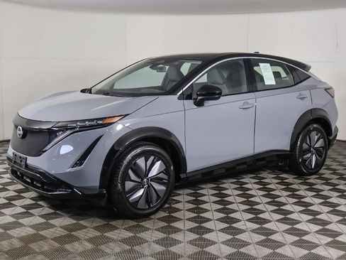 Used 2023 Nissan Ariya VENTURE+ image 7