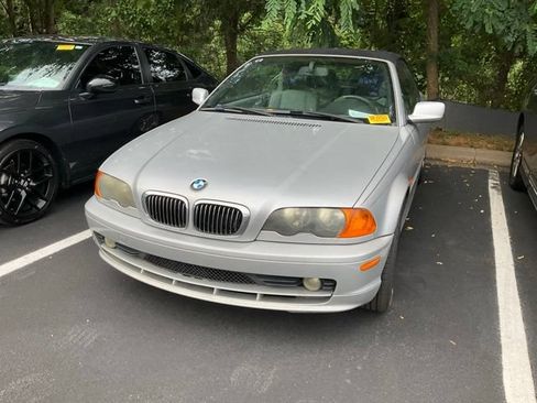 Used 2001 BMW 325Ci Convertible RWD image 9