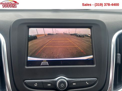 Used 2021 Chevrolet Equinox LT image 17