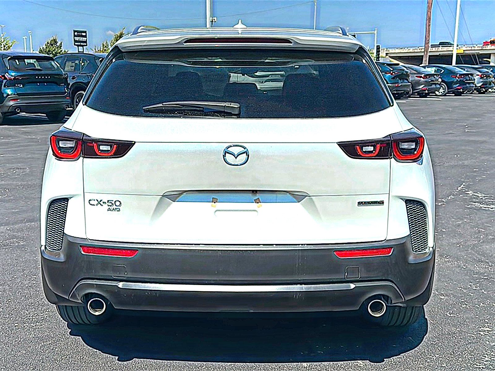 Used 2025 MAZDA CX-50 AWD 2.5 S w/ Premium Package image 7