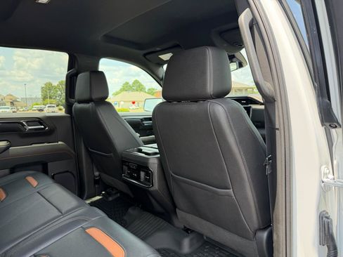 Used 2023 GMC Sierra 1500 AT4 AWD/4WD image 20