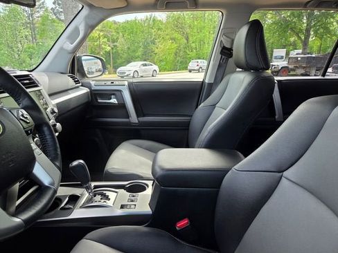 Used 2023 Toyota 4Runner SR5 Premium w/ Moonroof Package image 11