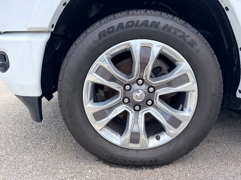 Used 2023 RAM 1500 Limited w/ Body Color Bumper Group AWD/4WD image 24