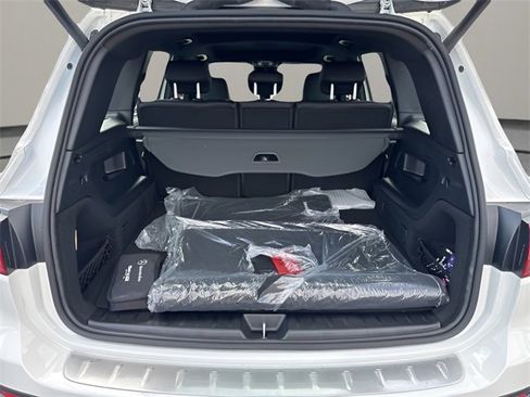 New 2025 Mercedes-Benz GLB 35 AMG 4MATIC image 23