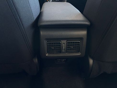 Used 2025 Toyota Camry LE image 29