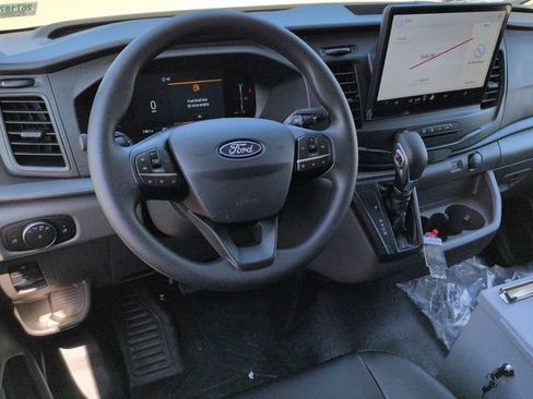 New 2026 Ford Transit 250 148 Medium Roof w/ Load Area Protection Package RWD image 15