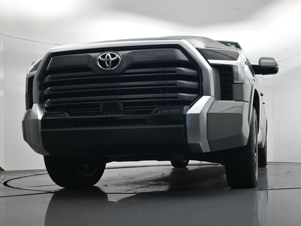 Used 2026 Toyota Tundra Limited AWD/4WD image 39