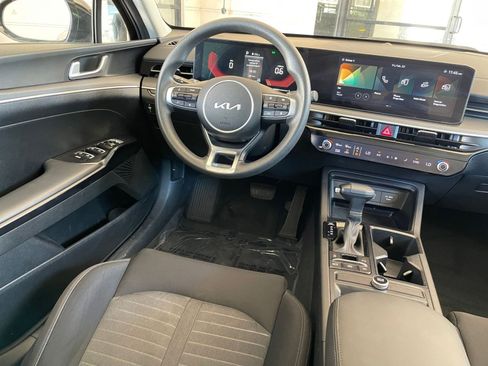 Used 2025 Kia K5 LXS image 33