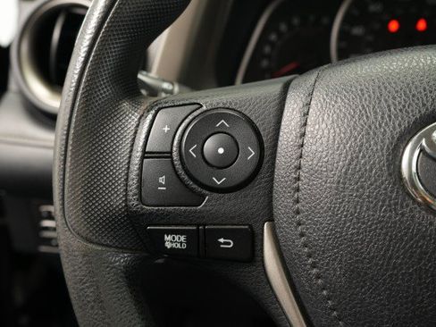 Used 2015 Toyota RAV4 XLE AWD/4WD image 35