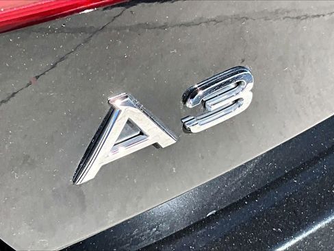Used 2023 Audi A3 2.0T Premium image 31