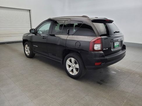 Used 2016 Jeep Compass Latitude image 5