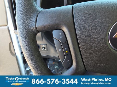 New 2026 Chevrolet Express 3500 w/ Driver Convenience Package RWD image 18