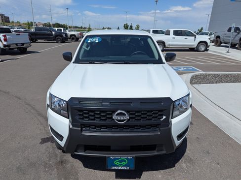 Used 2025 Nissan Frontier S AWD/4WD image 6