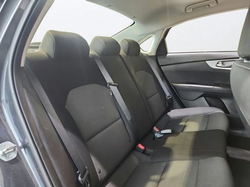 Certified 2023 Kia Forte LXS w/ LXS Technology Package FWD image 24