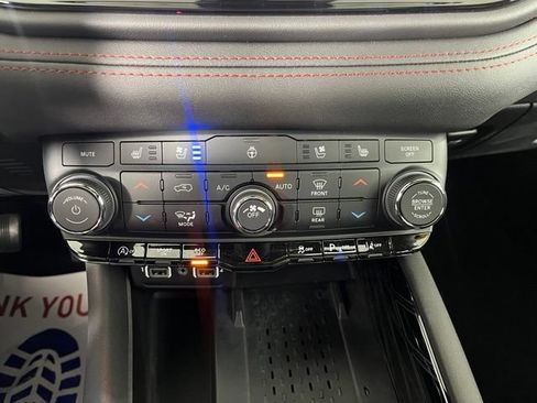Used 2026 Dodge Durango GT AWD/4WD image 34