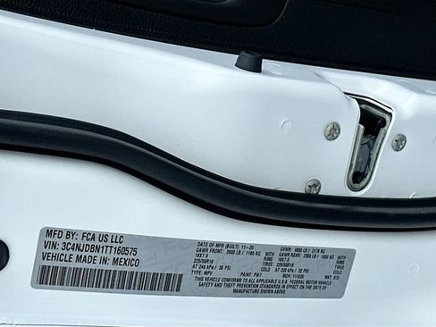 New 2026 Jeep Compass Latitude image 20