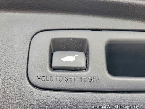 Used 2023 Honda CR-V EX-L image 25