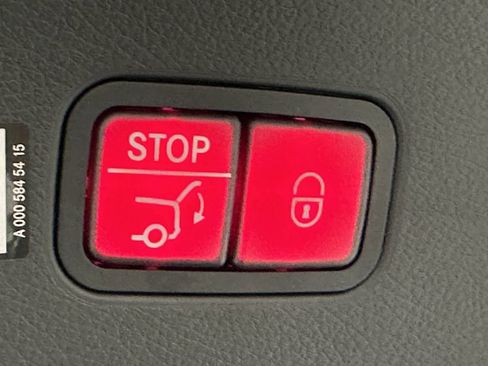 New 2026 Mercedes-Benz GLC 43 AMG 4MATIC Coupe image 23