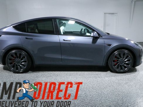 Used 2023 Tesla Model Y Long Range AWD/4WD image 6