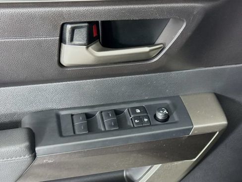 Certified 2025 Toyota Tundra SR5 AWD/4WD image 19