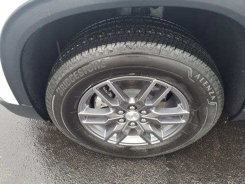 Used 2025 GMC Acadia Elevation AWD/4WD image 24