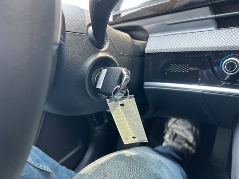 New 2025 Kia Sportage LX image 25