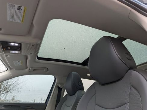 New 2026 Volkswagen Tiguan SE image 19