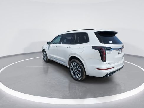 Used 2024 Cadillac XT6 Sport w/ LPO, Floor Liner Package AWD/4WD image 6