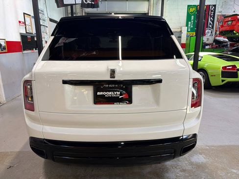 Used 2023 Rolls-Royce Cullinan AWD/4WD image 6