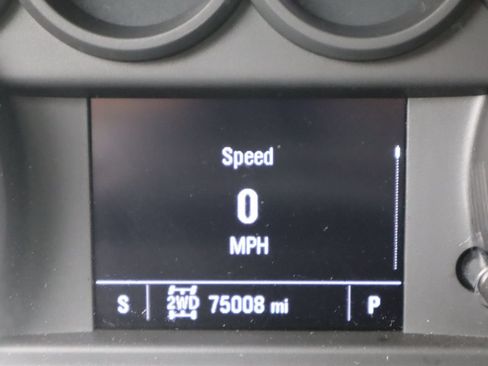Used 2022 Chevrolet Silverado 1500 Custom AWD/4WD image 43