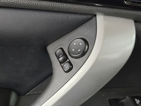 Used 2023 Mitsubishi Eclipse Cross SE image 23