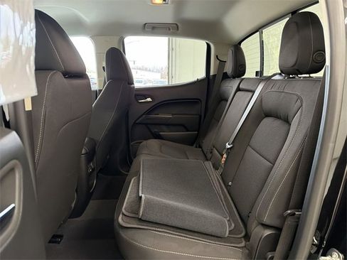 Certified 2022 Chevrolet Colorado LT w/ LT Convenience Package image 16