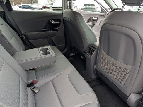 Used 2019 Kia Niro EX image 21