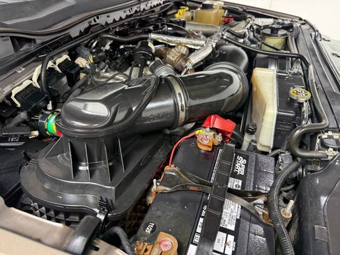 Used 2017 Ford F350 Lariat AWD/4WD image 92