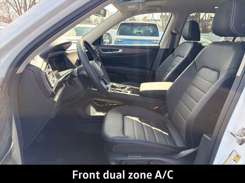 New 2026 Volkswagen Atlas SEL image 10