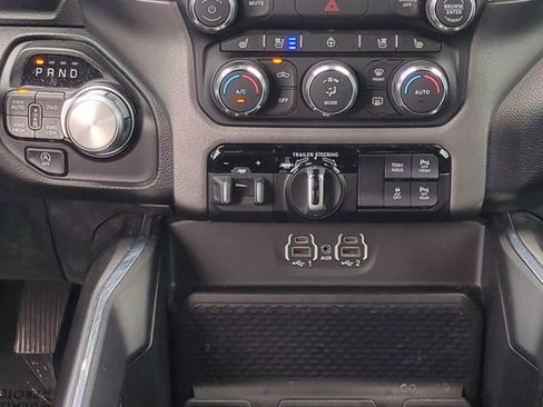 Used 2022 RAM 1500 Laramie w/ Sport Appearance Package AWD/4WD image 20