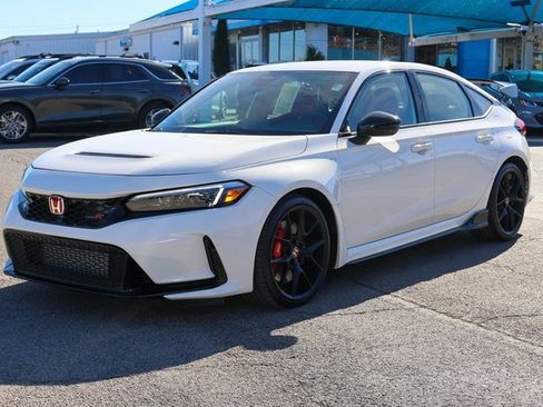 Used 2024 Honda Civic Type R image 6