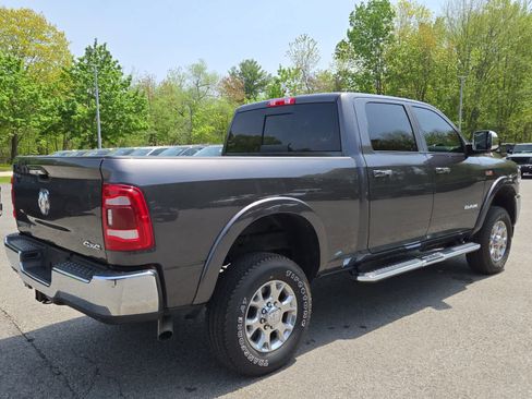 Used 2022 RAM 2500 Laramie AWD/4WD image 4