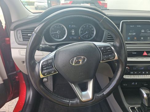 Used 2018 Hyundai Sonata Limited FWD image 10