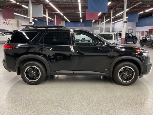 Used 2025 Nissan Pathfinder Rock Creek AWD/4WD image 4